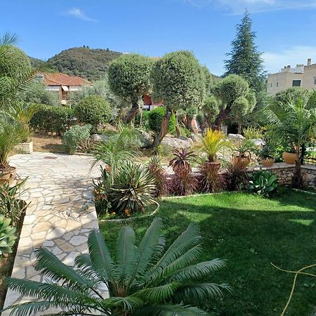 Philippos Hotel Apartments Никиана Экстерьер фото