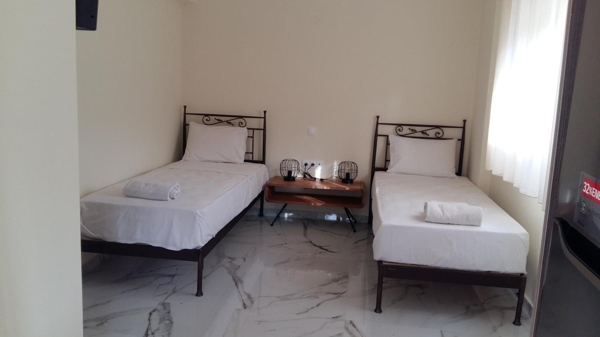 Philippos Hotel Apartments Никиана Экстерьер фото
