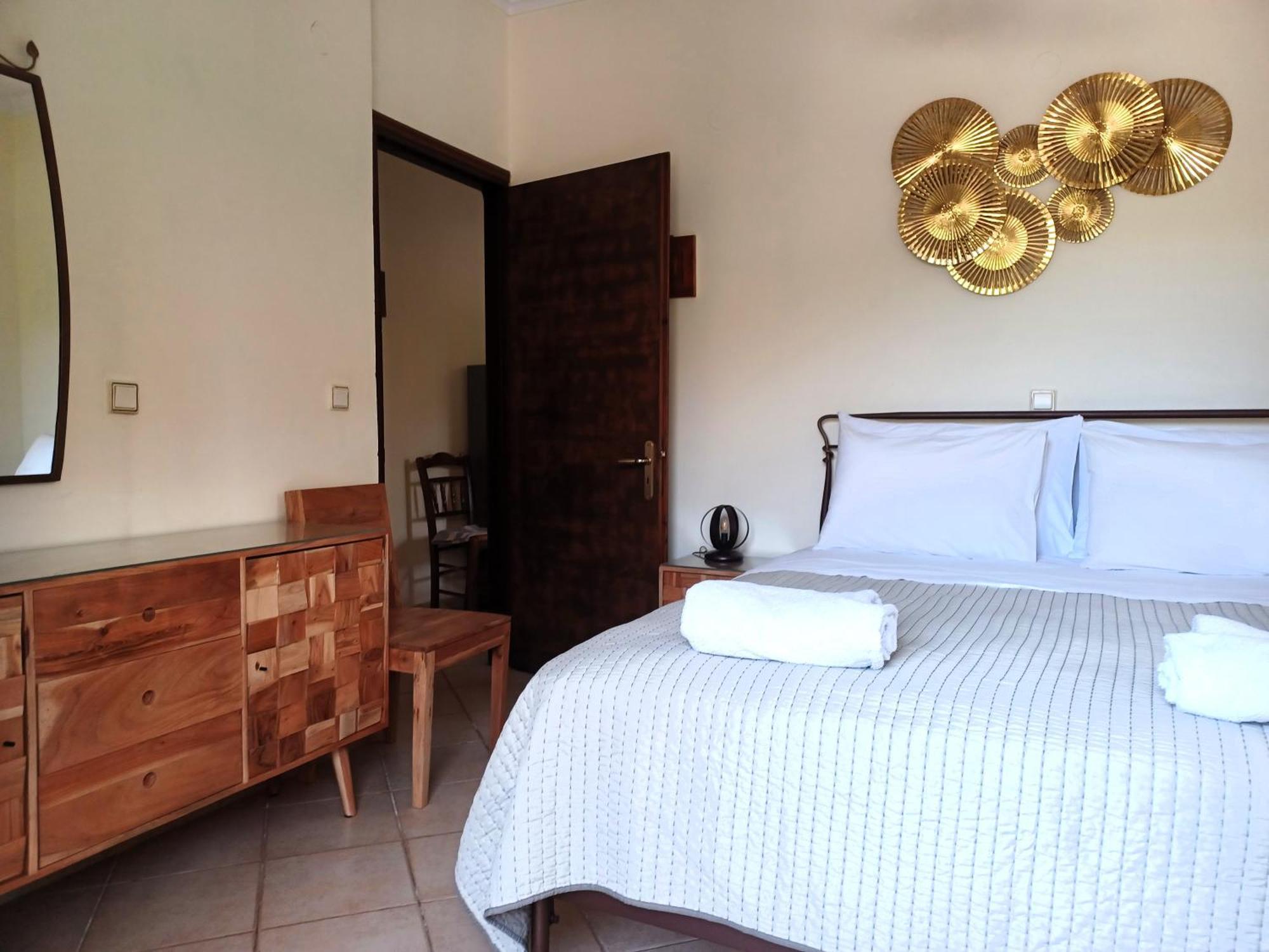 Philippos Hotel Apartments Никиана Экстерьер фото