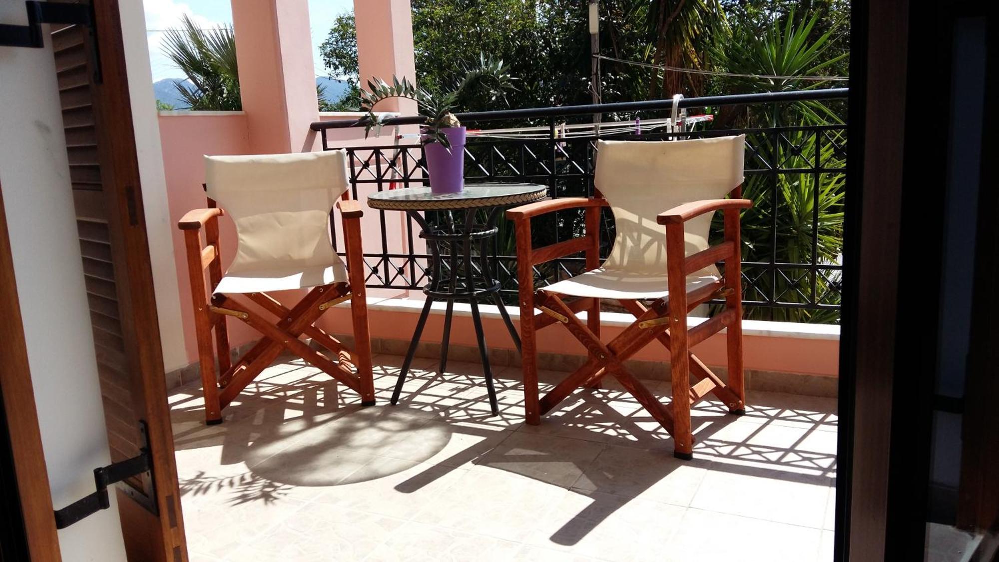 Philippos Hotel Apartments Никиана Экстерьер фото
