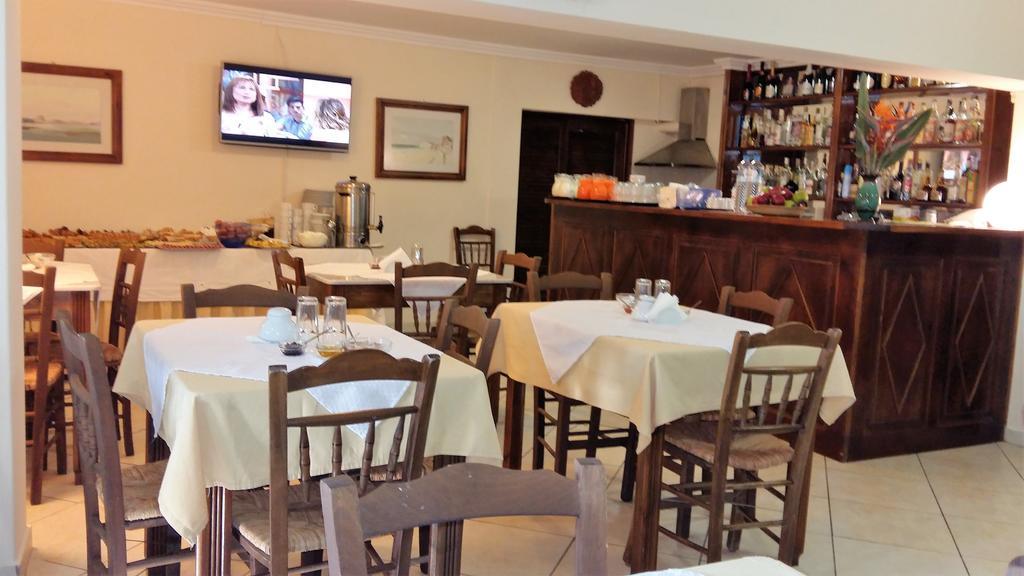 Philippos Hotel Apartments Никиана Экстерьер фото